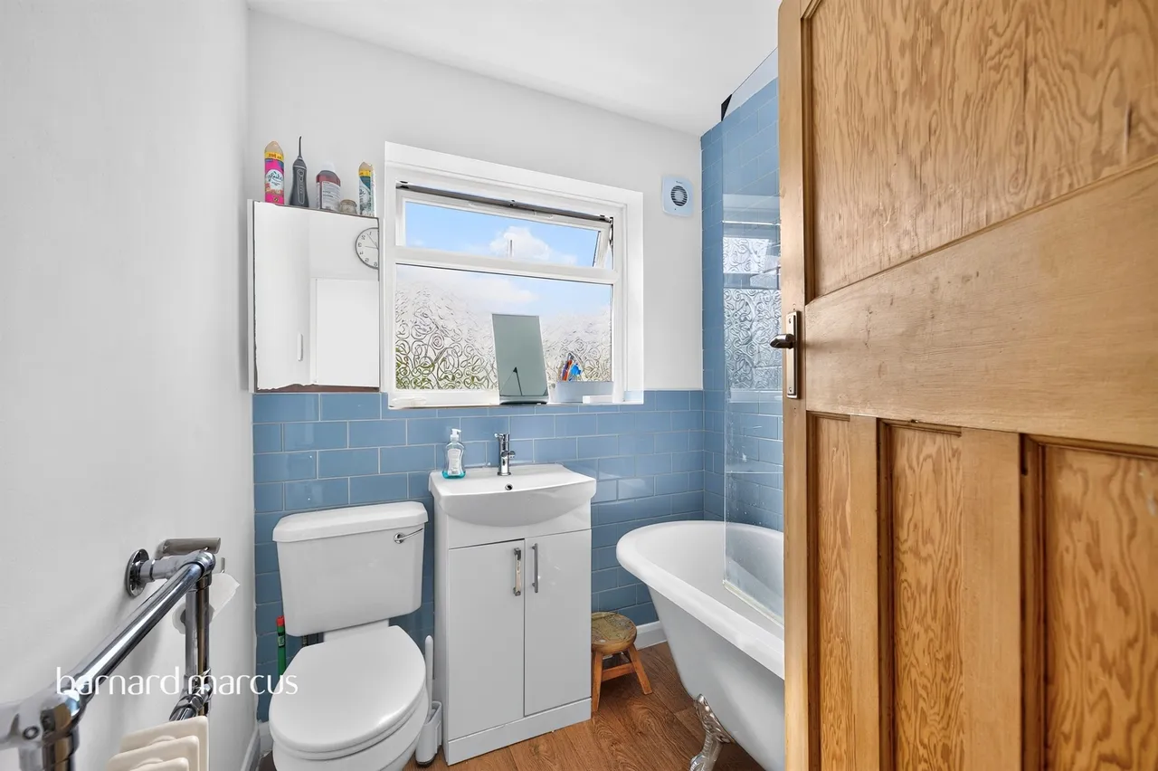 Albury Road, Merstham, RH1, photo 10
