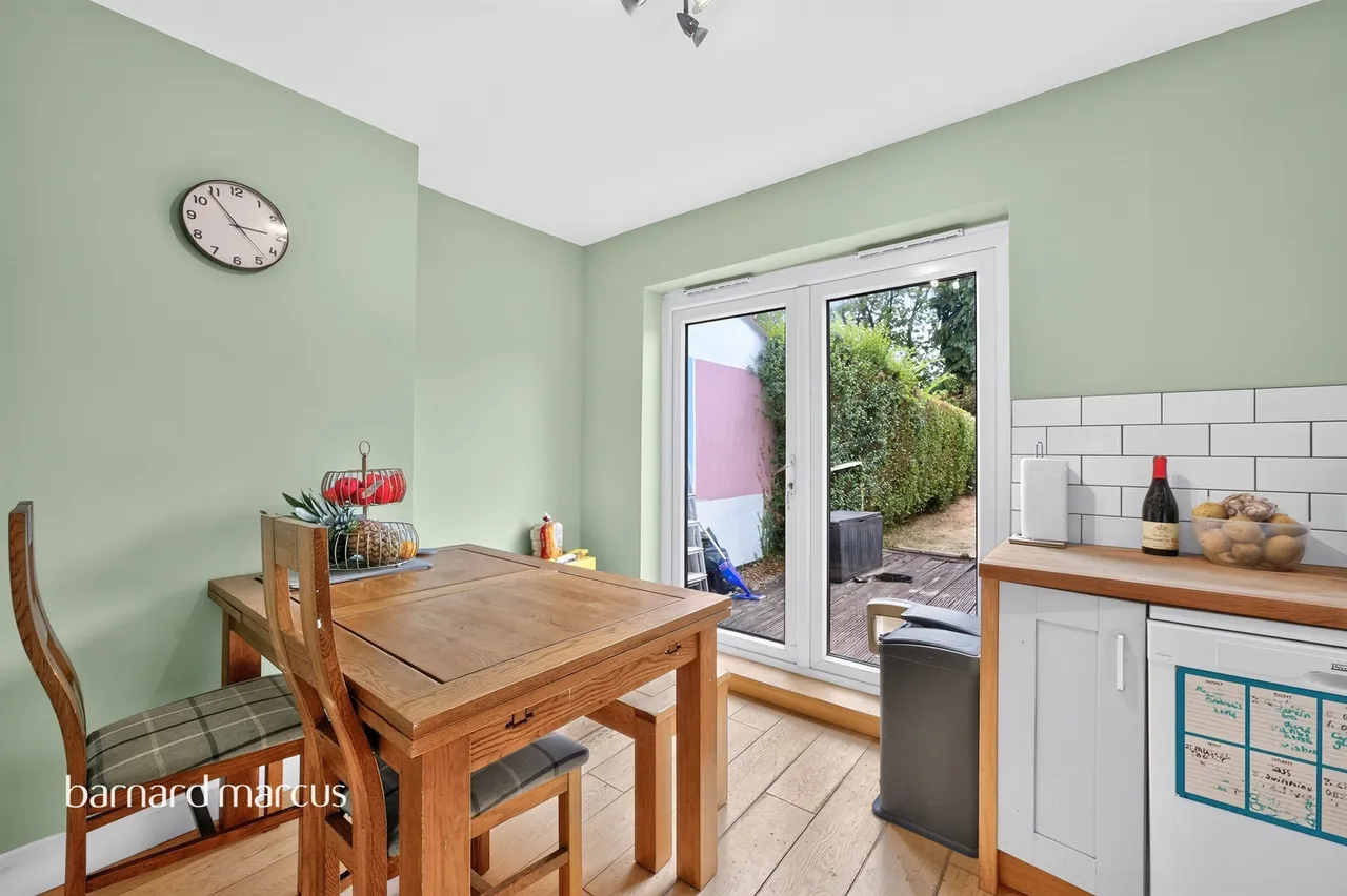 Albury Road, Merstham, RH1, photo 5