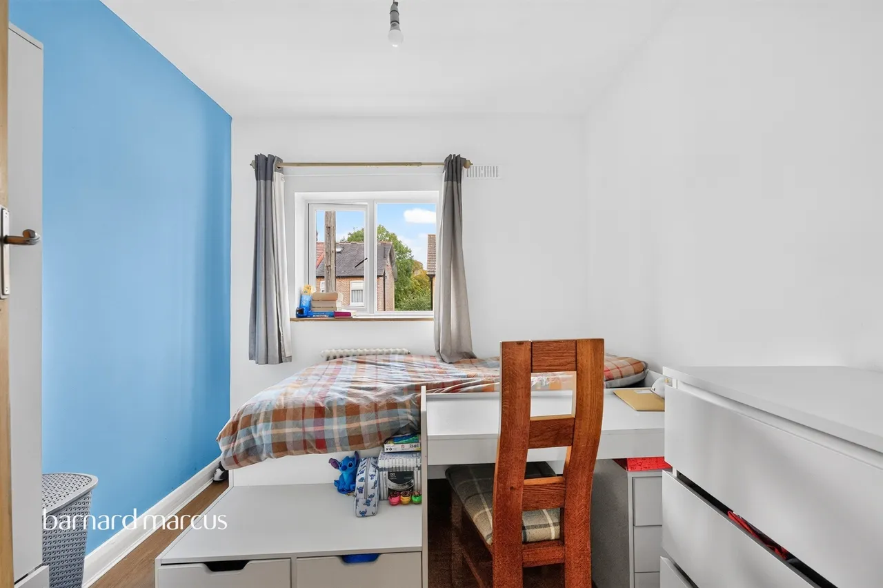 Albury Road, Merstham, RH1, photo 9