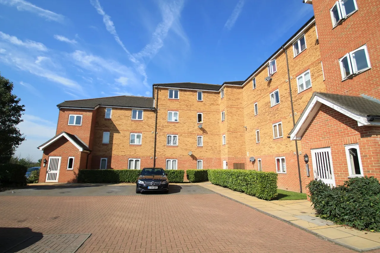 1 bed flat for sale — Dunlop Close, Dartford