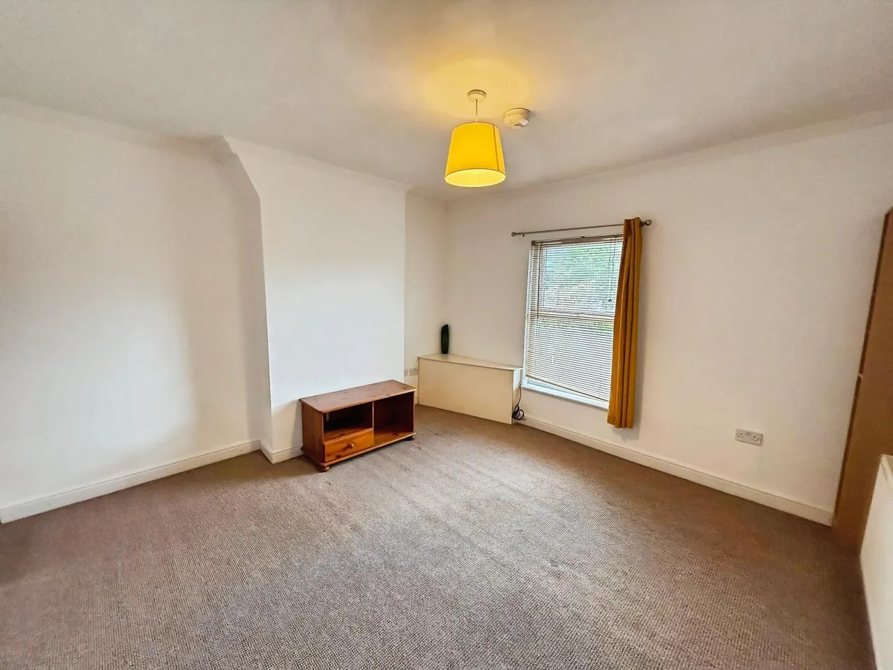 Market Street, Crewe, CW1, photo 3