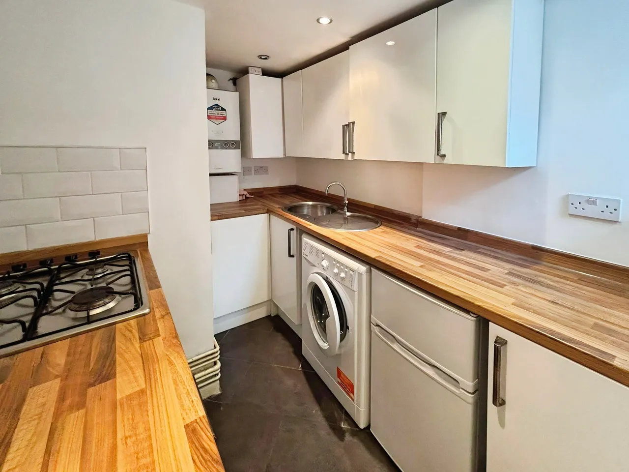 1 bed flat to rent — Market Street, Crewe, CW1