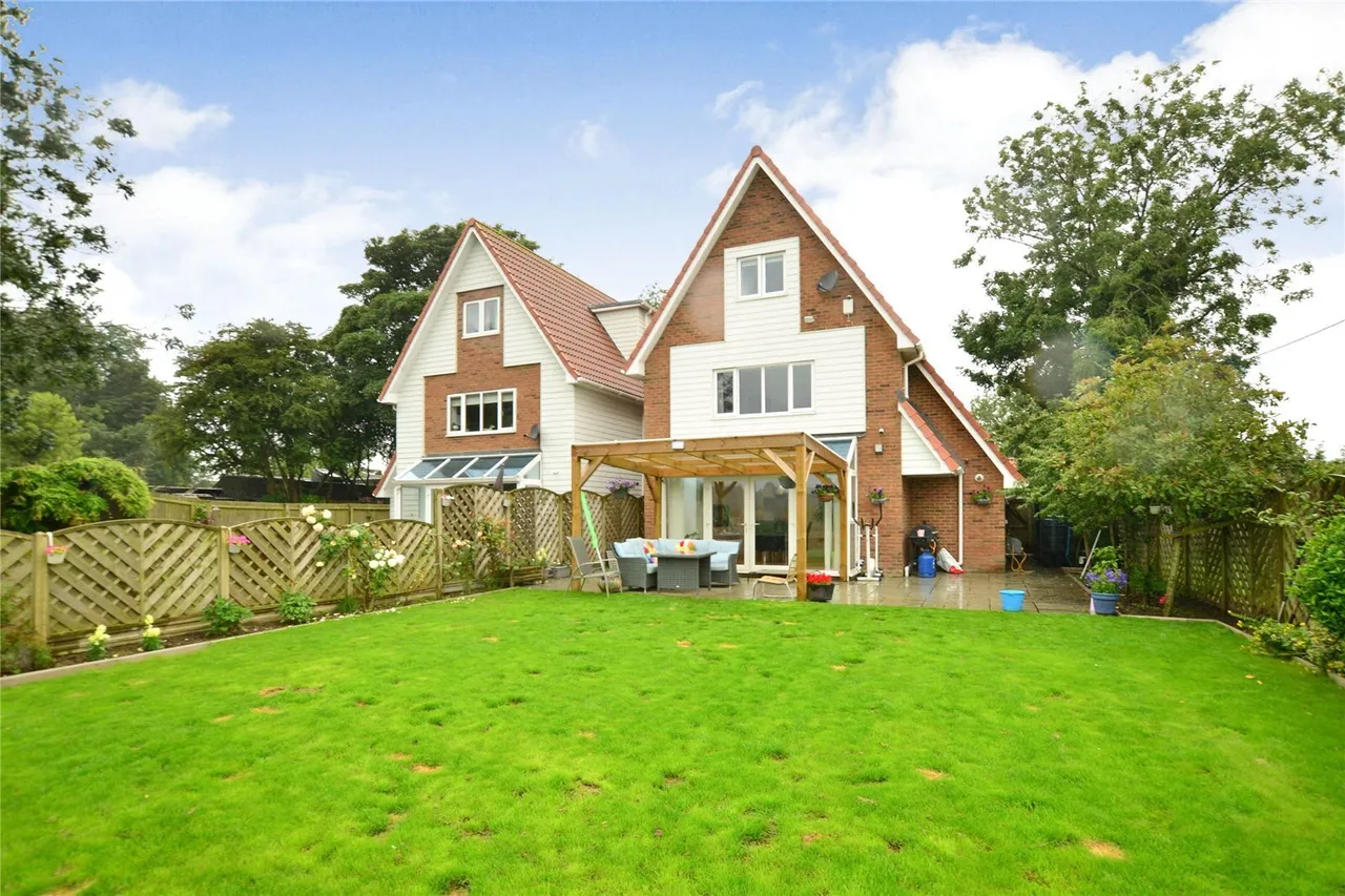 Canterbury Road, Densole, Folkestone, Kent, CT18, photo 7