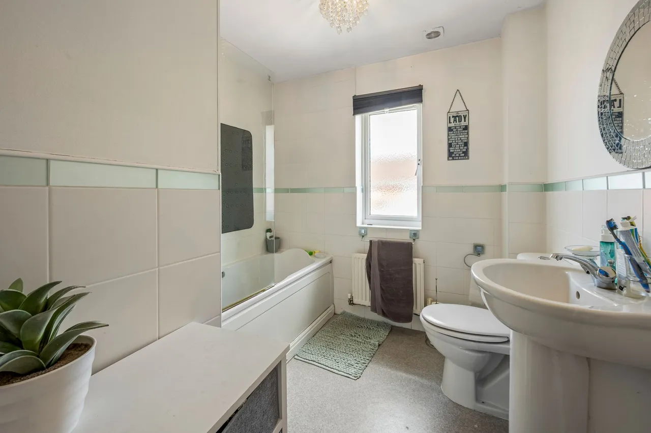 Walsham Gardens, St. Helens, WA9, photo 28