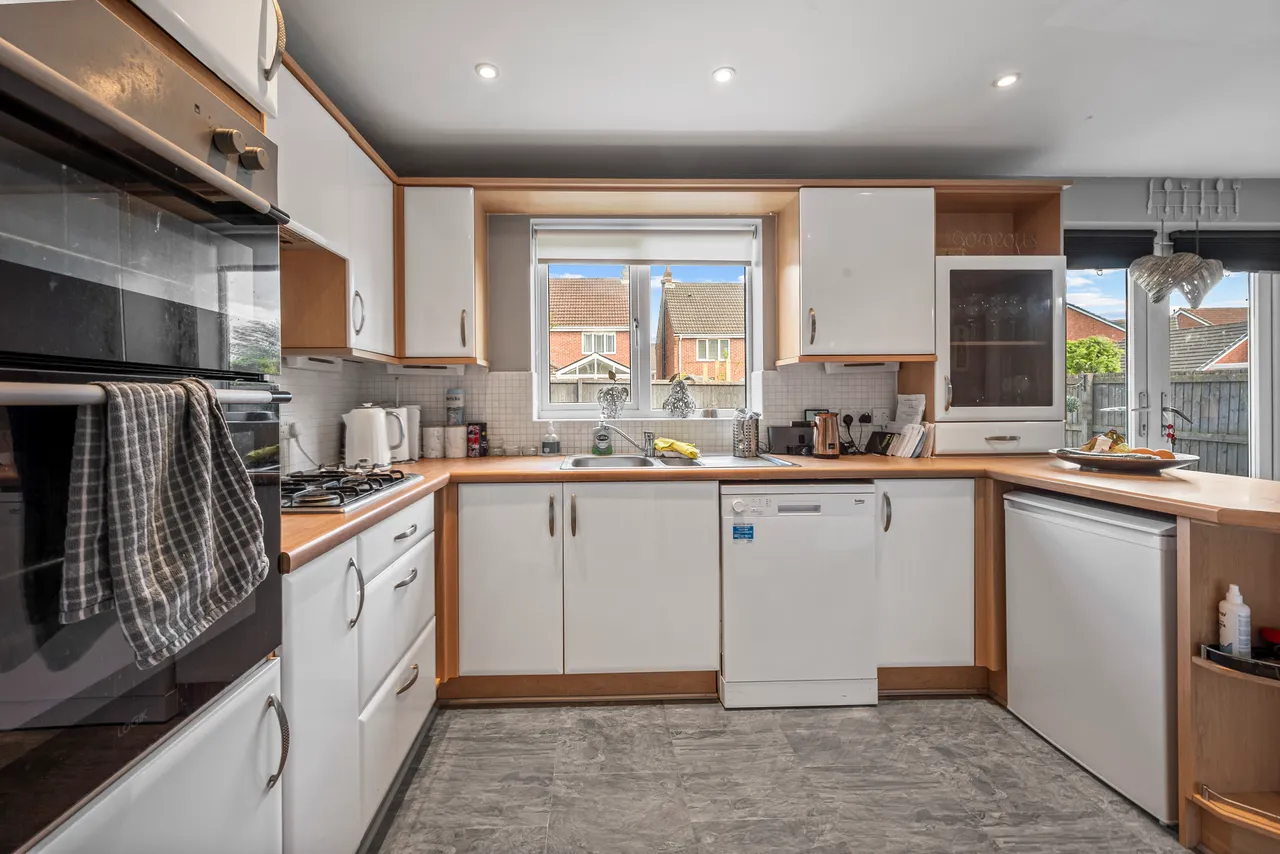 Walsham Gardens, St. Helens, WA9, photo 6