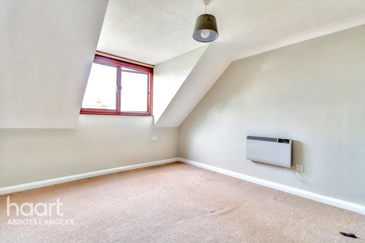 The Crescent, Abbots Langley, WD5, photo 6
