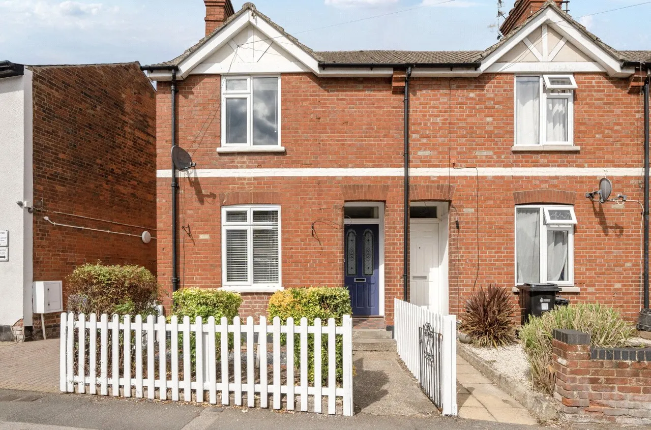 3 bed house to rent, Easthampstead Road, Wokingham, RG40