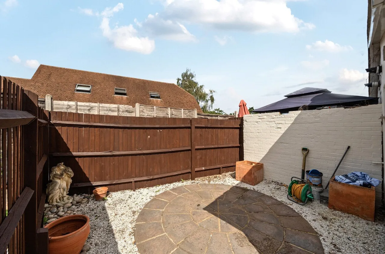 Easthampstead Road, Wokingham, RG40, photo 16