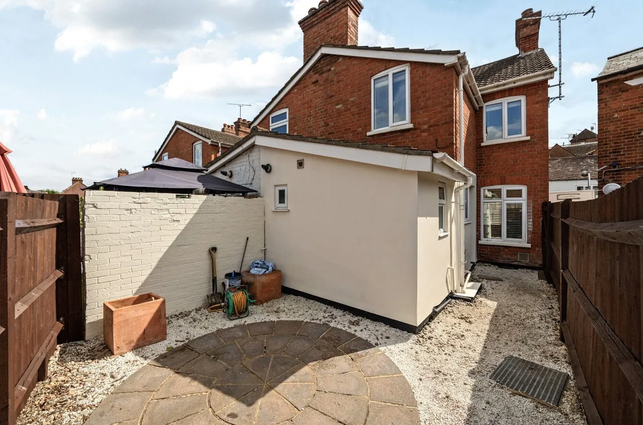 Easthampstead Road, Wokingham, RG40, photo 15