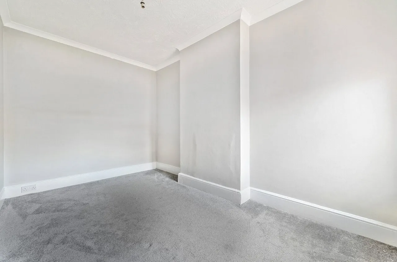 Easthampstead Road, Wokingham, RG40, photo 13