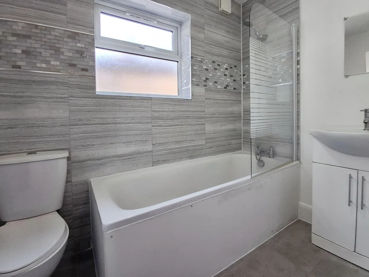 Cheshire Road, Wood Green, N22, photo 14