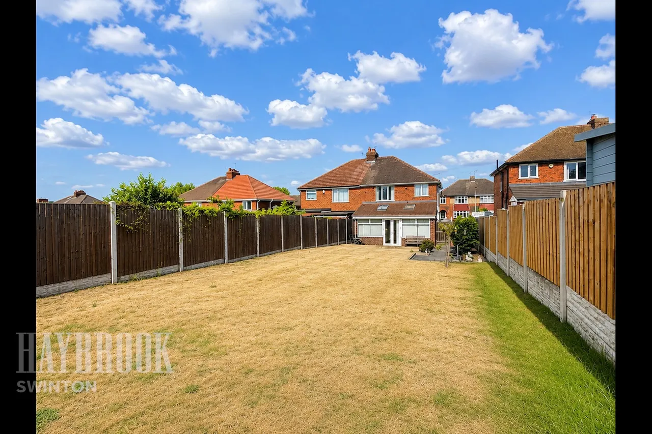 Fitzwilliam Avenue, Wath-Upon-Dearne, photo 18
