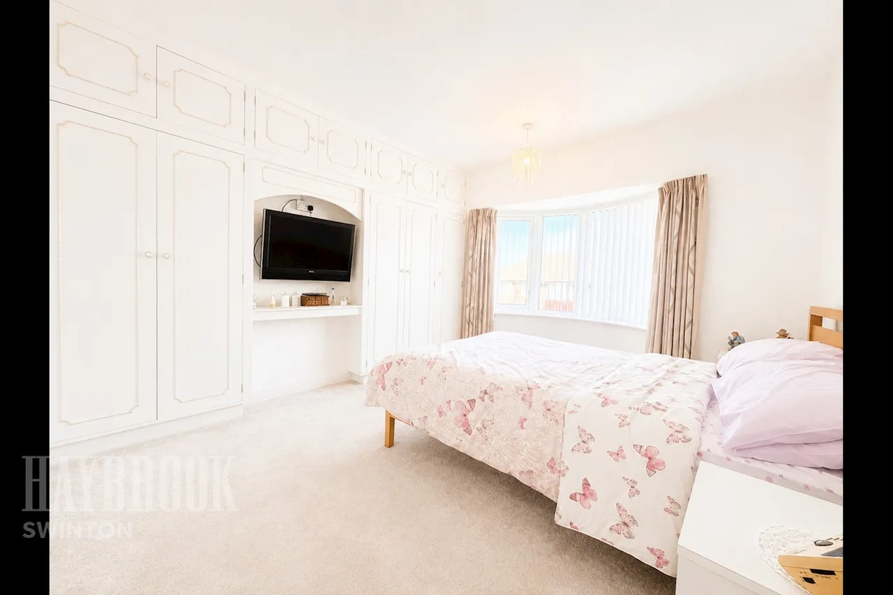 Fitzwilliam Avenue, Wath-Upon-Dearne, photo 13
