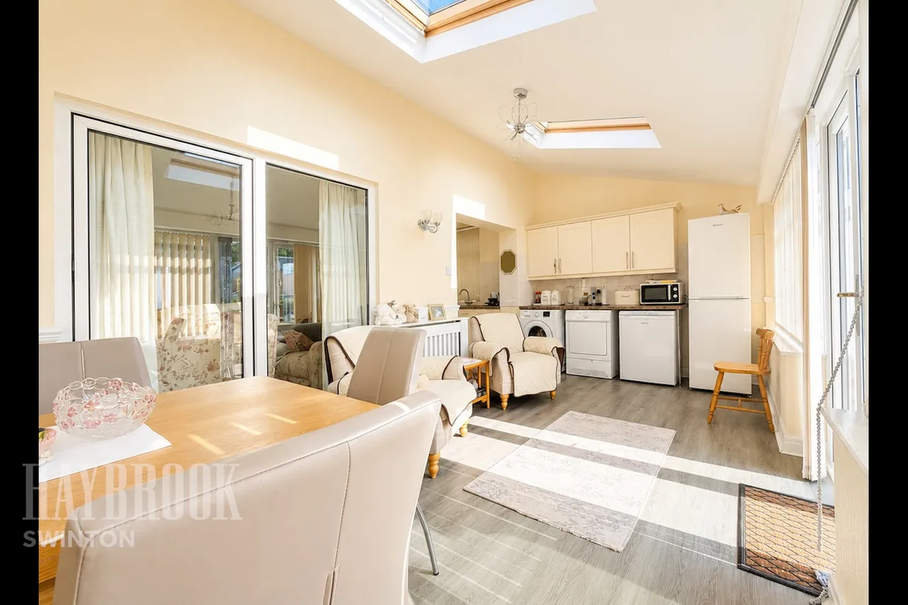 Fitzwilliam Avenue, Wath-Upon-Dearne, photo 5