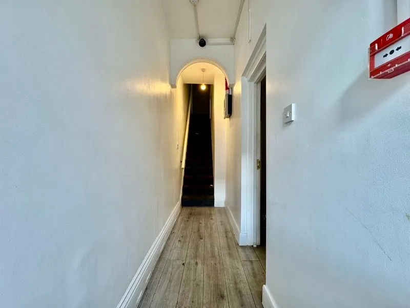 Stockwood Crescent, Luton LU1 3SS, photo 7