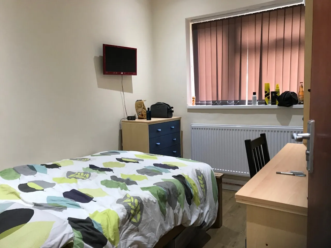 Tiverton Road, B29, photo 7
