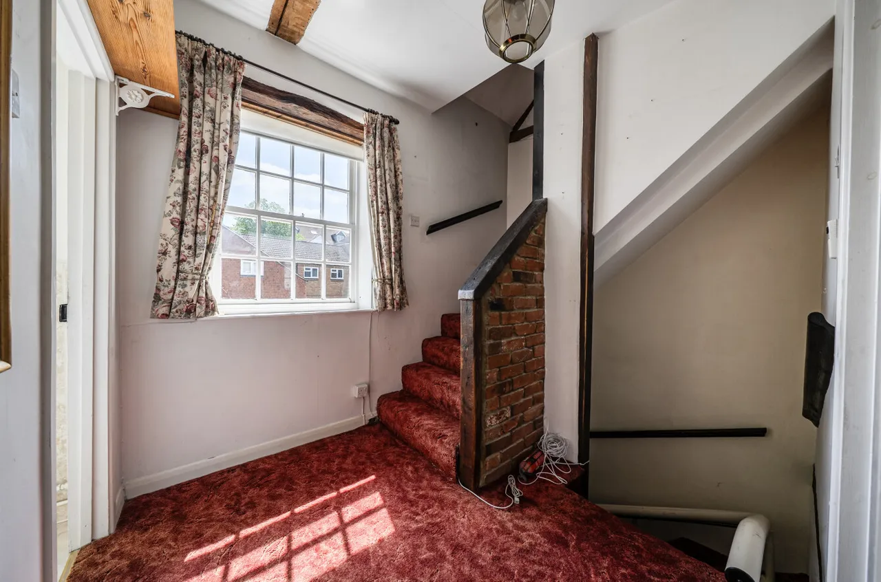 Rose Street, Wokingham, Berkshire, RG40 1XS, photo 4