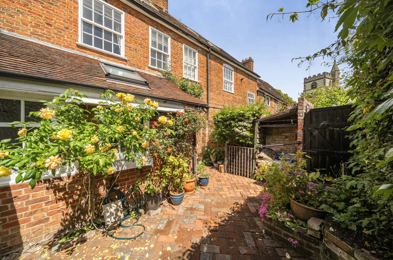 Rose Street, Wokingham, Berkshire, RG40 1XS, photo 6