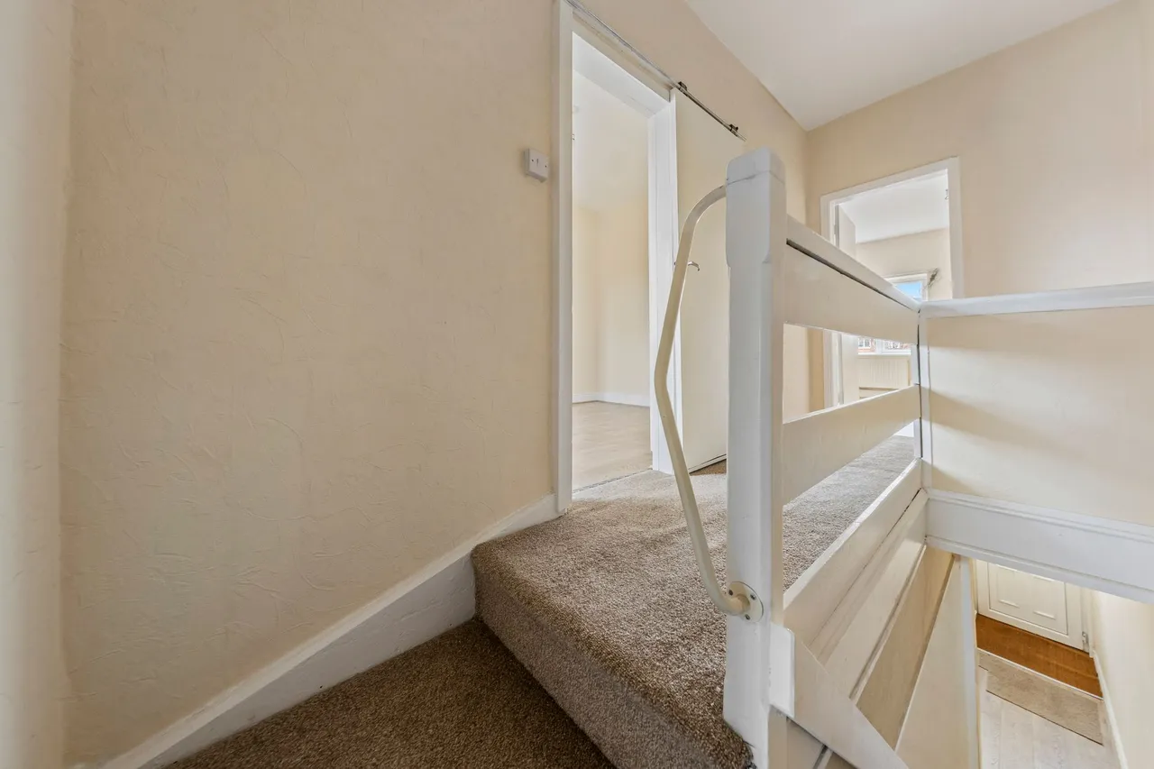Fearnhead Lane, Fearnhead, Warrington, Warrington, WA2 0BQ, photo 4