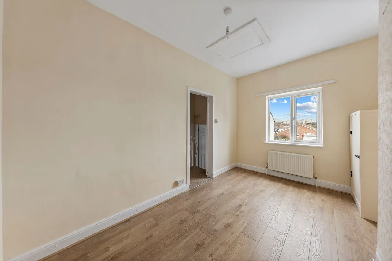 Fearnhead Lane, Fearnhead, Warrington, Warrington, WA2 0BQ, photo 5