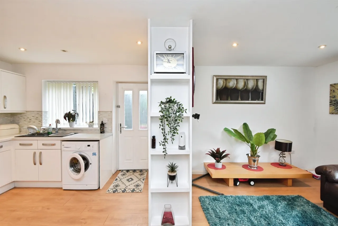 Knox Lane, Harrogate, HG1, photo 13