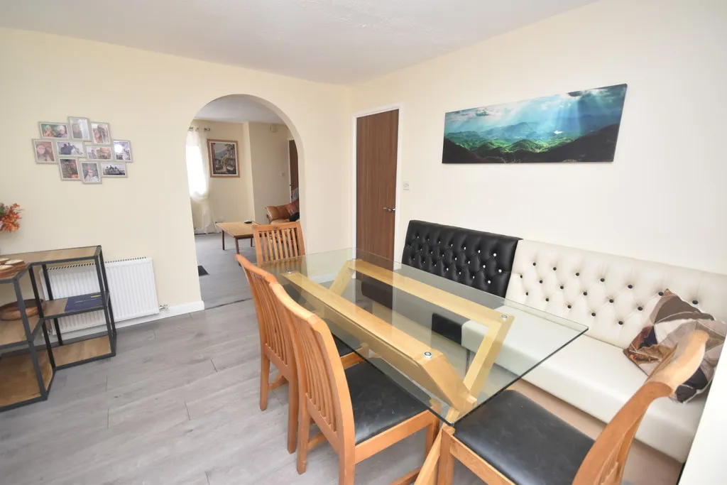 Burway Drive, Whitchurch, photo 6