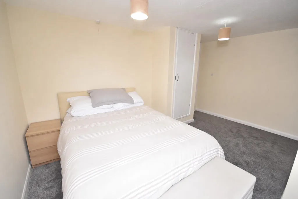 Burway Drive, Whitchurch, photo 8