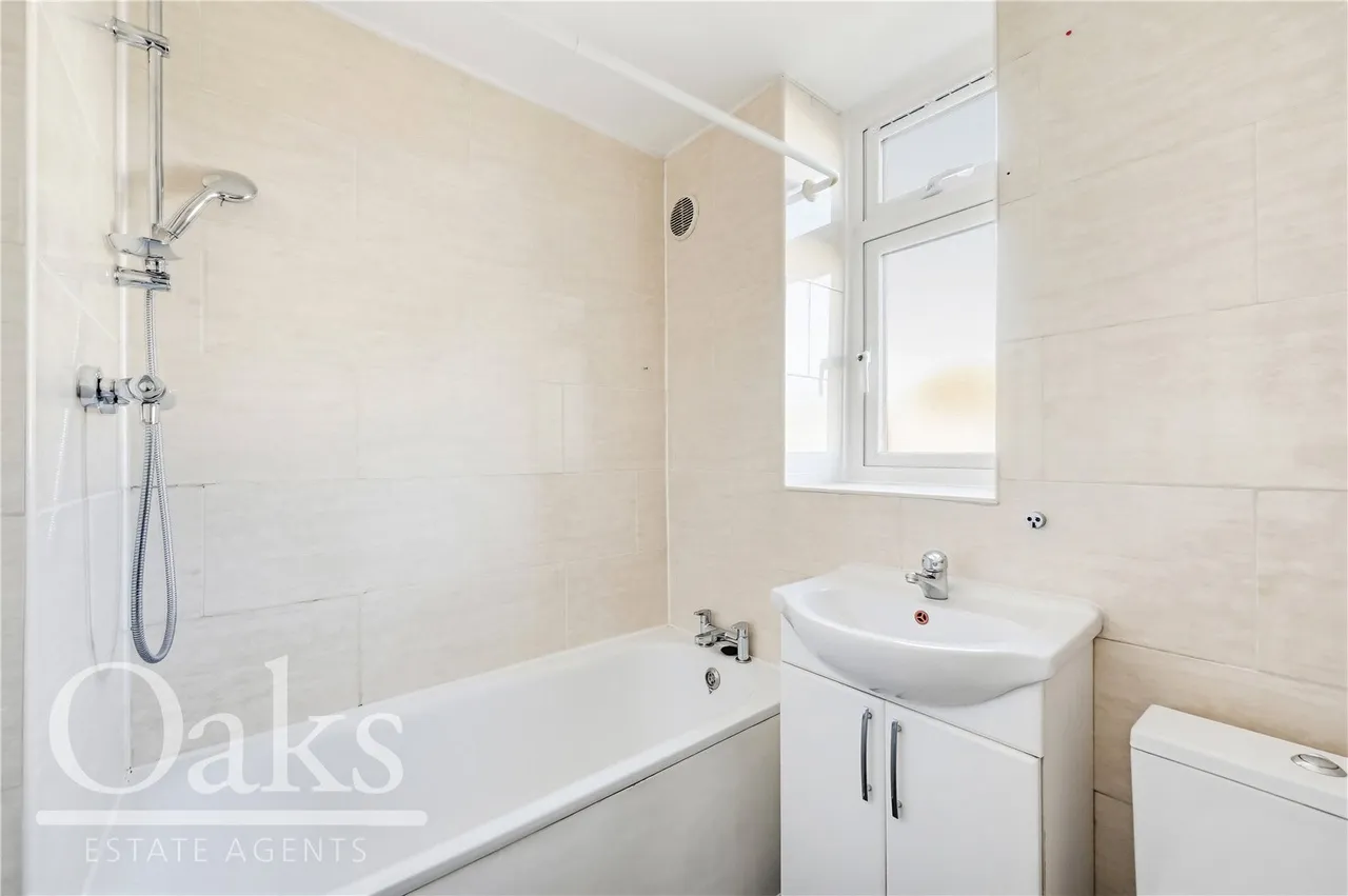 Streatham Vale, London, SW16, photo 10