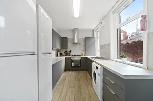 Plungington Road, Preston, Lancashire, PR2 3PR, photo 6