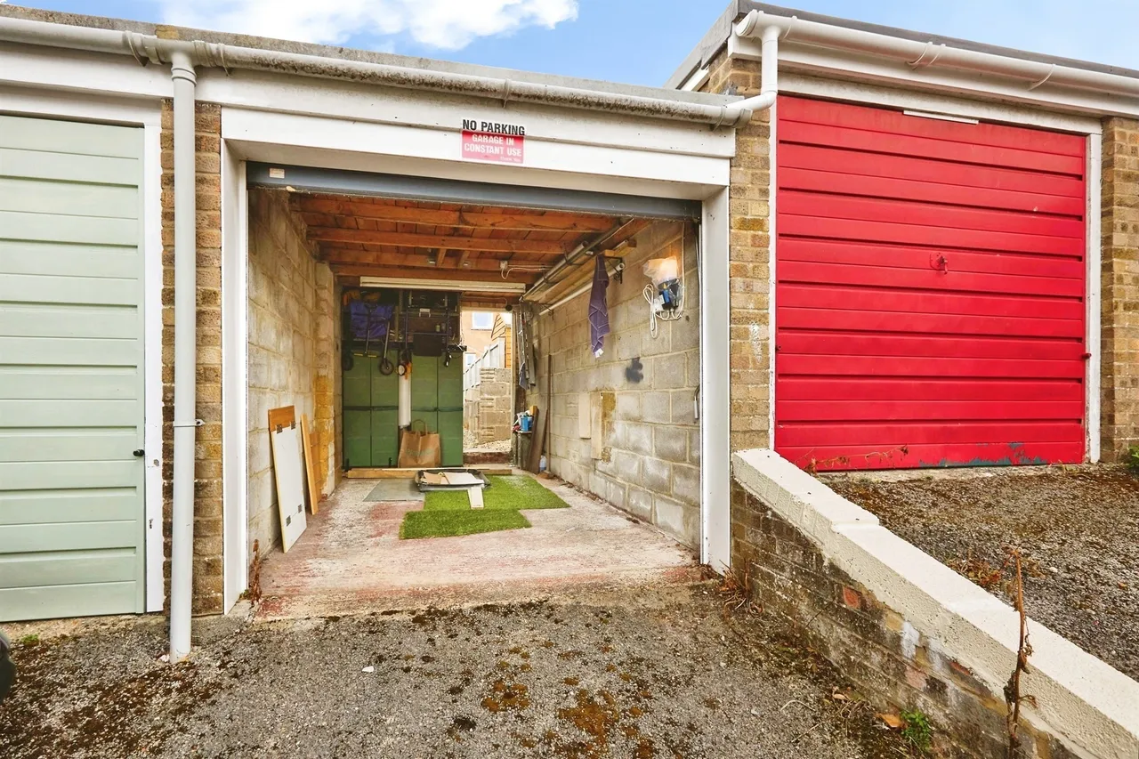King Street, Yeovil, BA21, photo 14