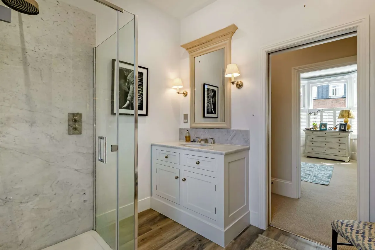 Hurlingham Road, Fulham, London, SW6 3NF, photo 12