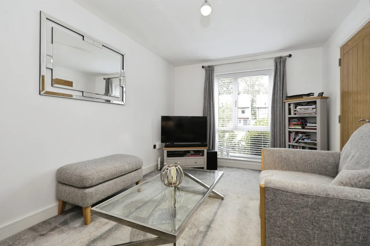 Woodleigh Close, Harrogate, HG1, photo 5