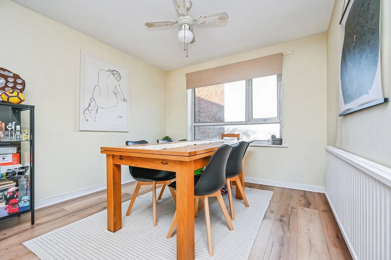 Nazeby Avenue, Crosby, L23, photo 4