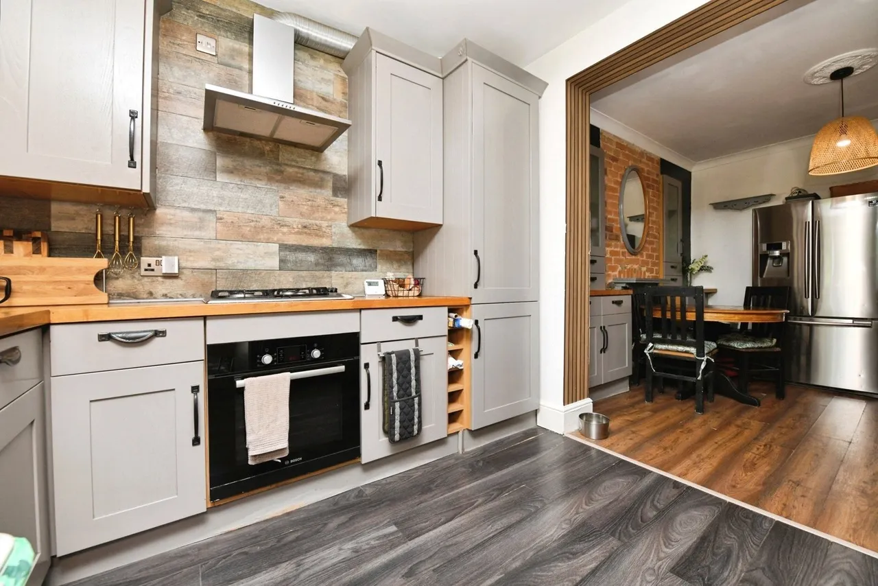 Woodside Road, Hockley, Essex, SS5, photo 4