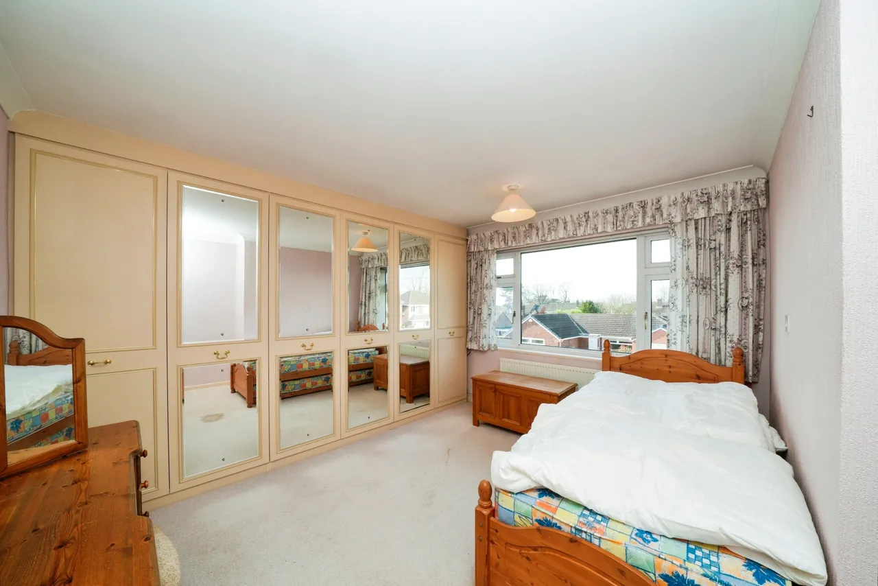 Springcroft, Neston, photo 9