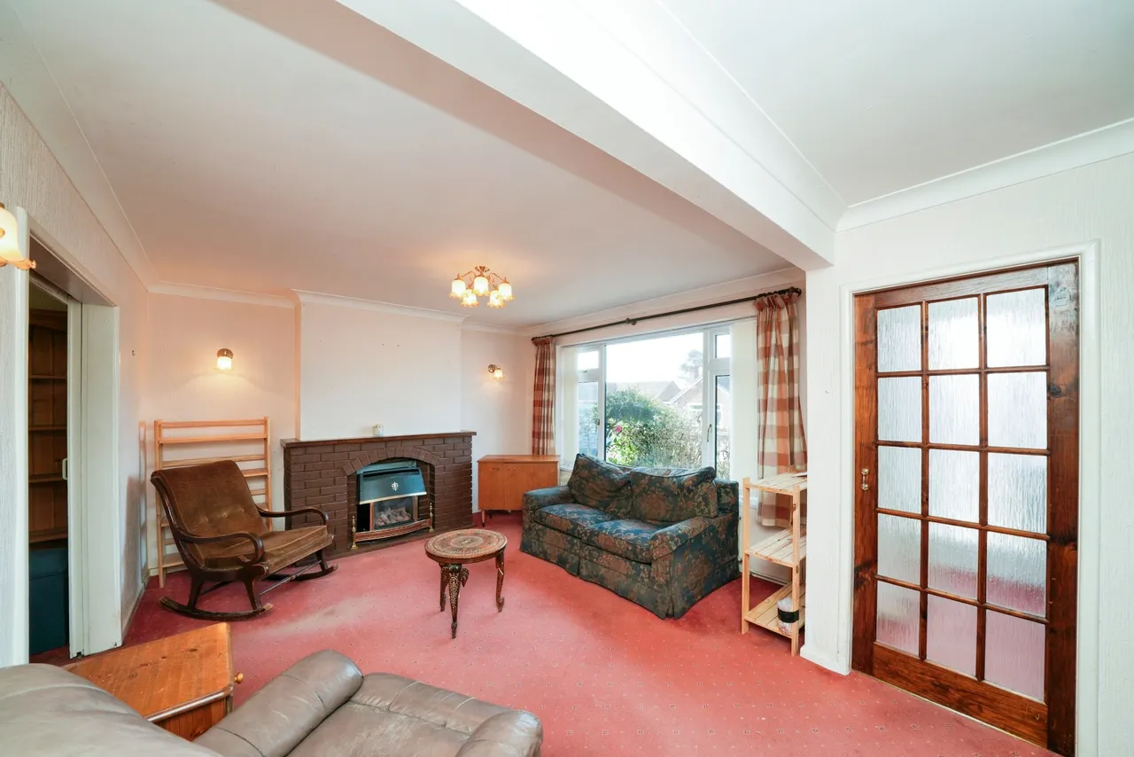 Springcroft, Neston, photo 2