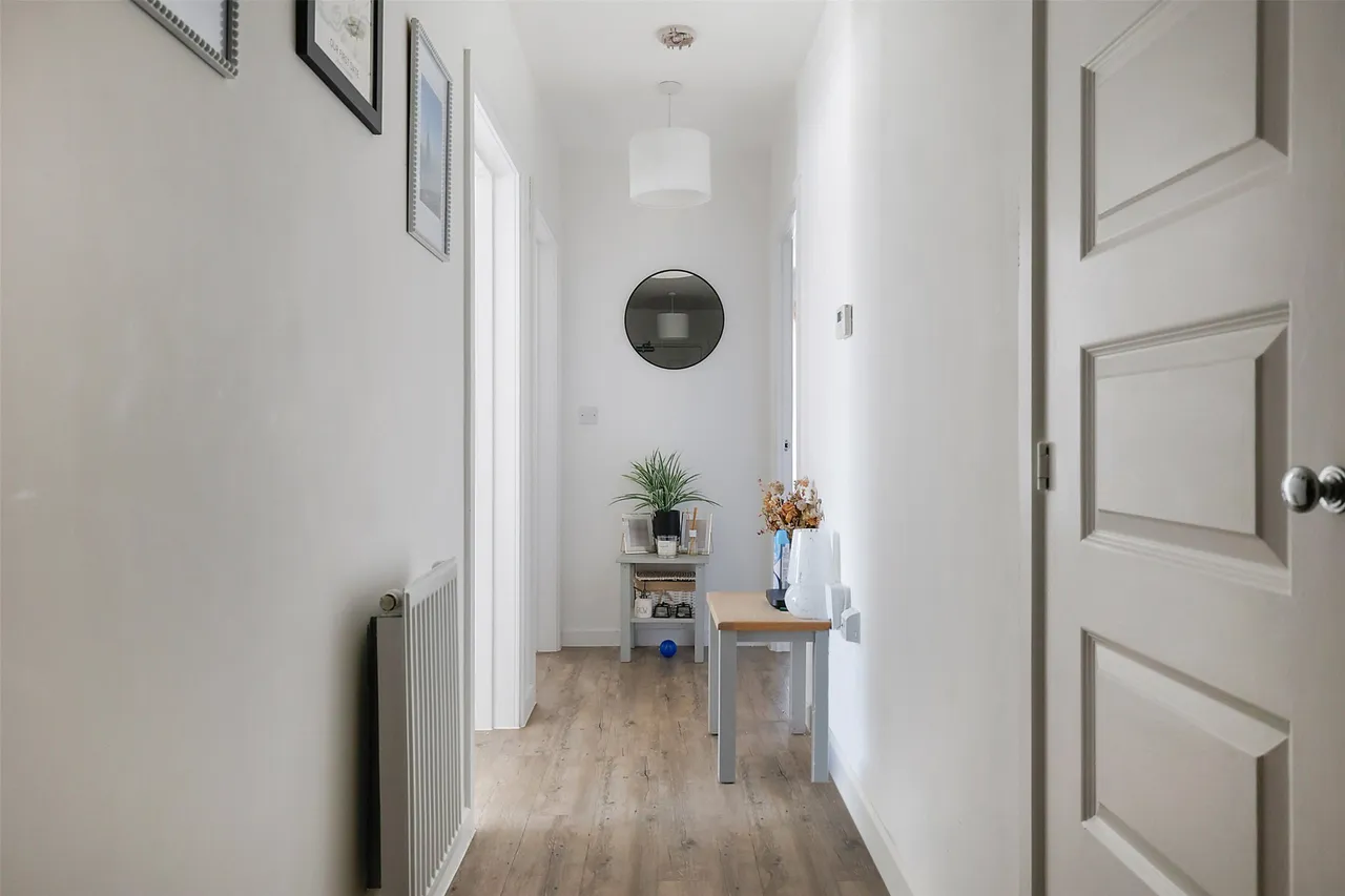 Huxley Drive, Hurst Green, RH8, photo 5