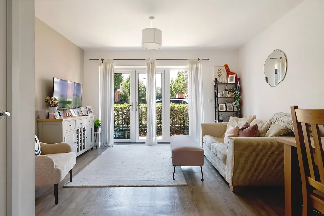 Huxley Drive, Hurst Green, RH8, photo 3
