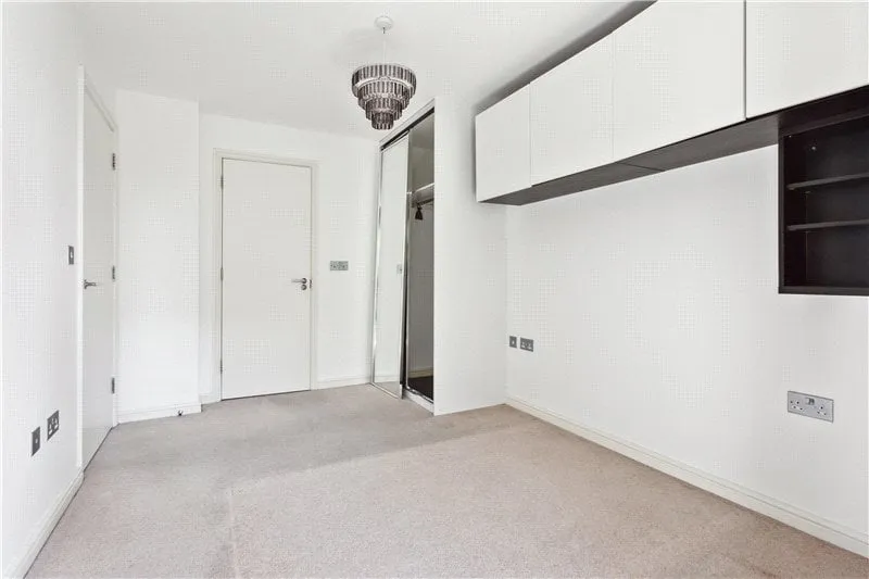 Boundary Lane, London, SE17, photo 10