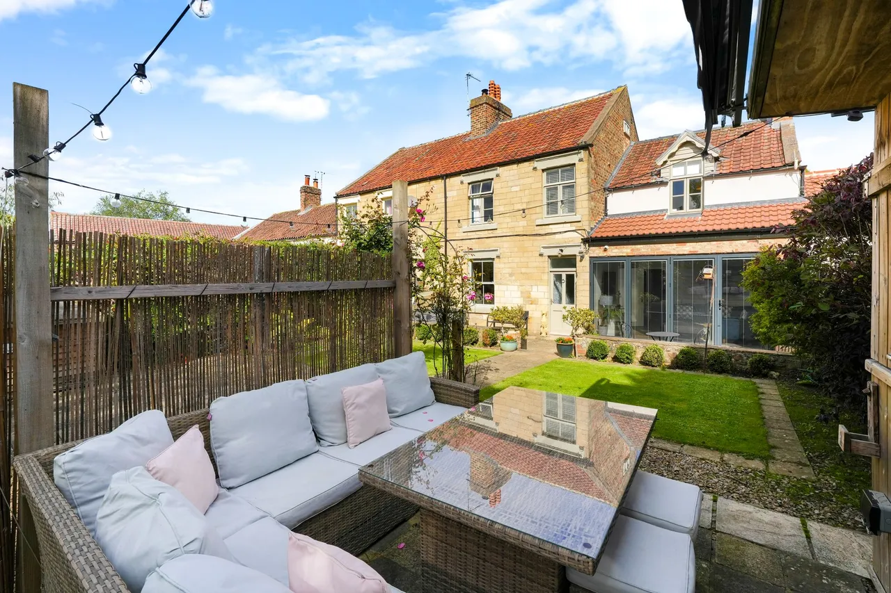 Victoria Terrace, Bishop Monkton, HG3, photo 19