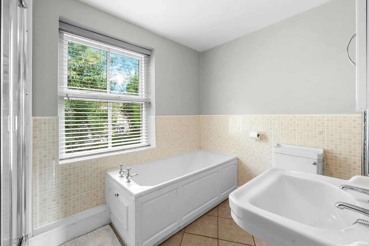Victoria Terrace, Bishop Monkton, HG3, photo 15