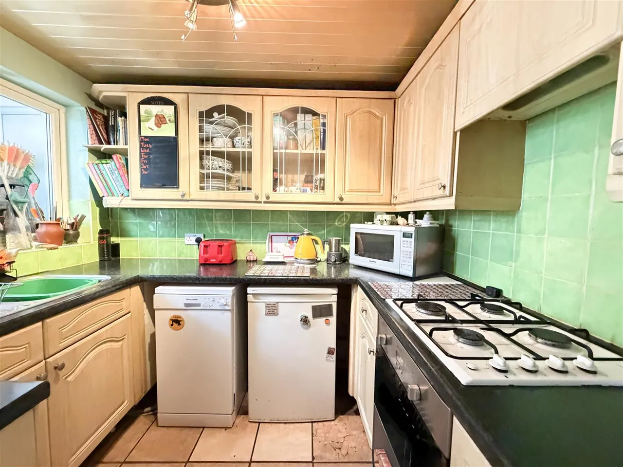 Priory Road, Eastbourne, East Sussex, BN23 7BD, photo 2