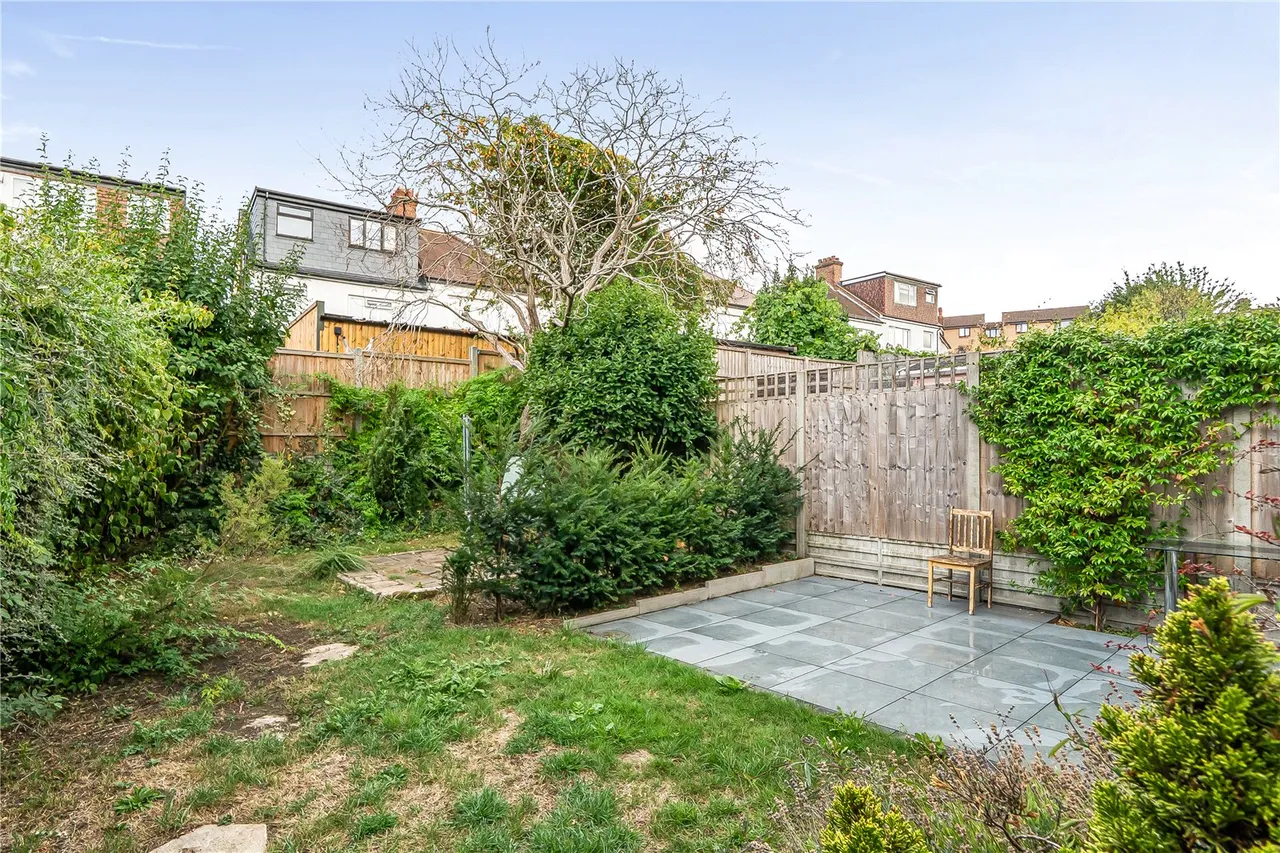 Denham Road, London, N20 0DN, photo 15