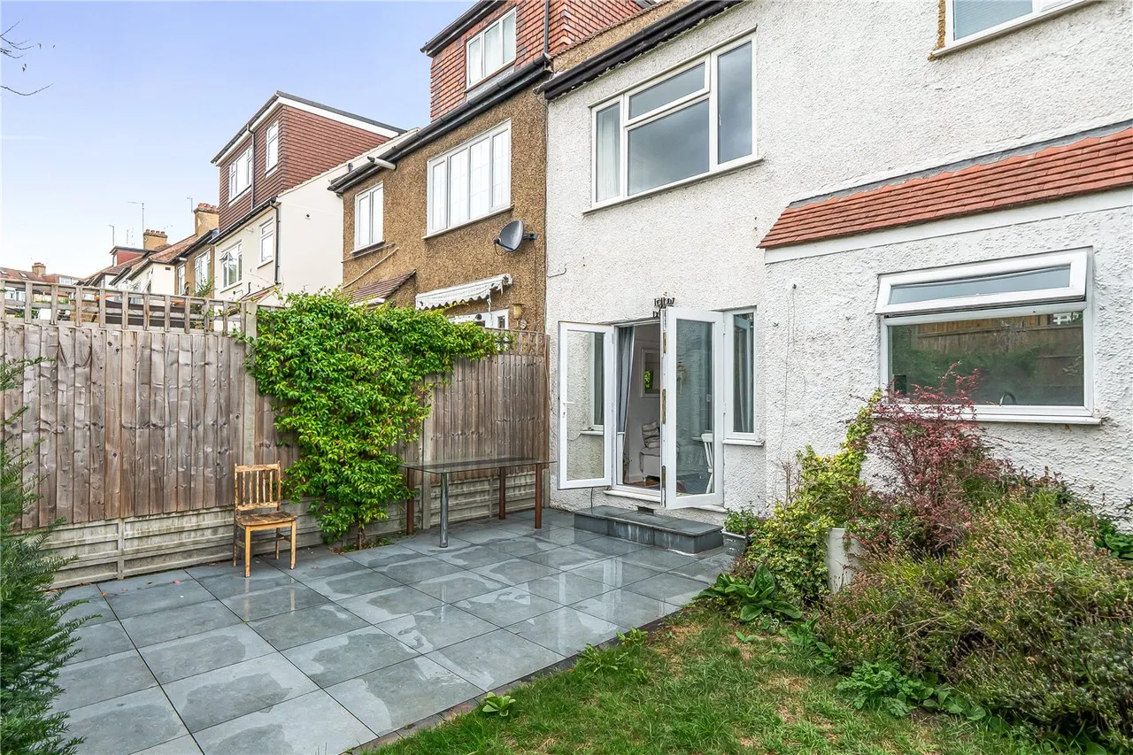 Denham Road, London, N20 0DN, photo 13