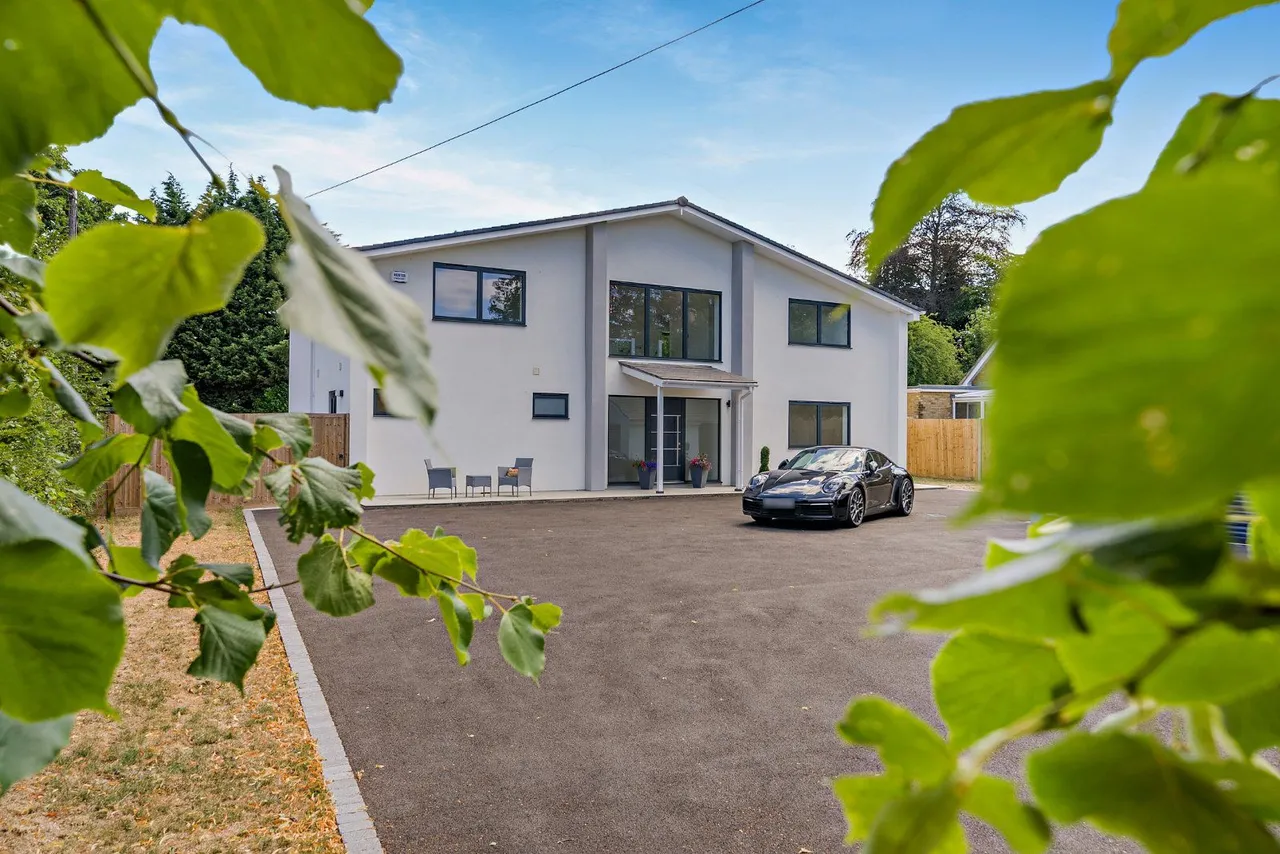 Ricketts Hill Road, Tatsfield, TN16, photo 14