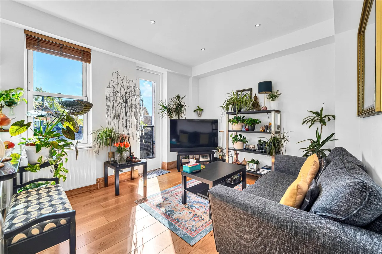 High Street, Hampton, TW12 2SQ, photo 5