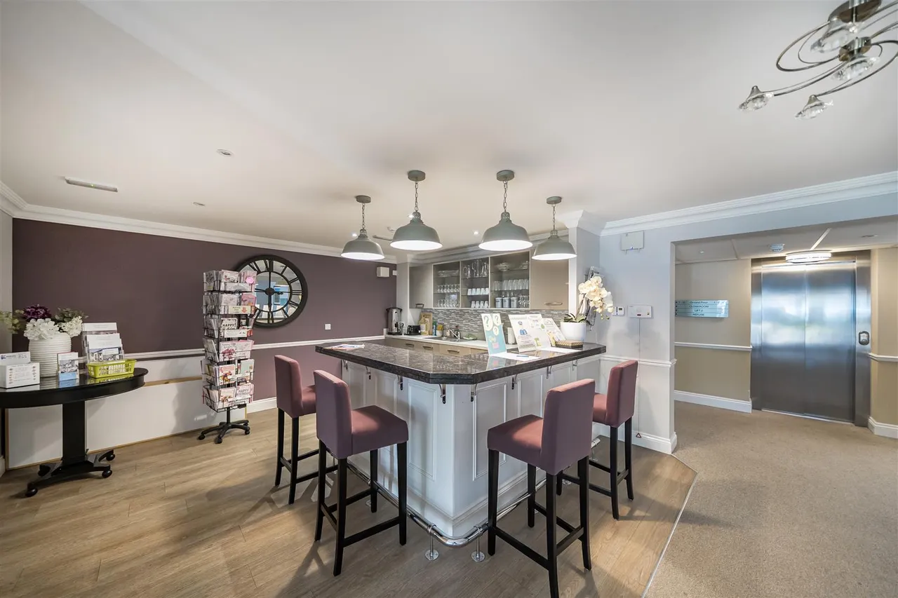 Denmark Road, Carshalton, SM5, photo 11