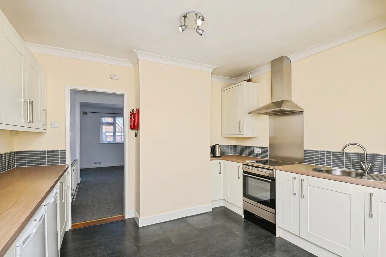 Golf Green Road, Jaywick, Clacton-on-Sea, Essex, CO15, photo 4