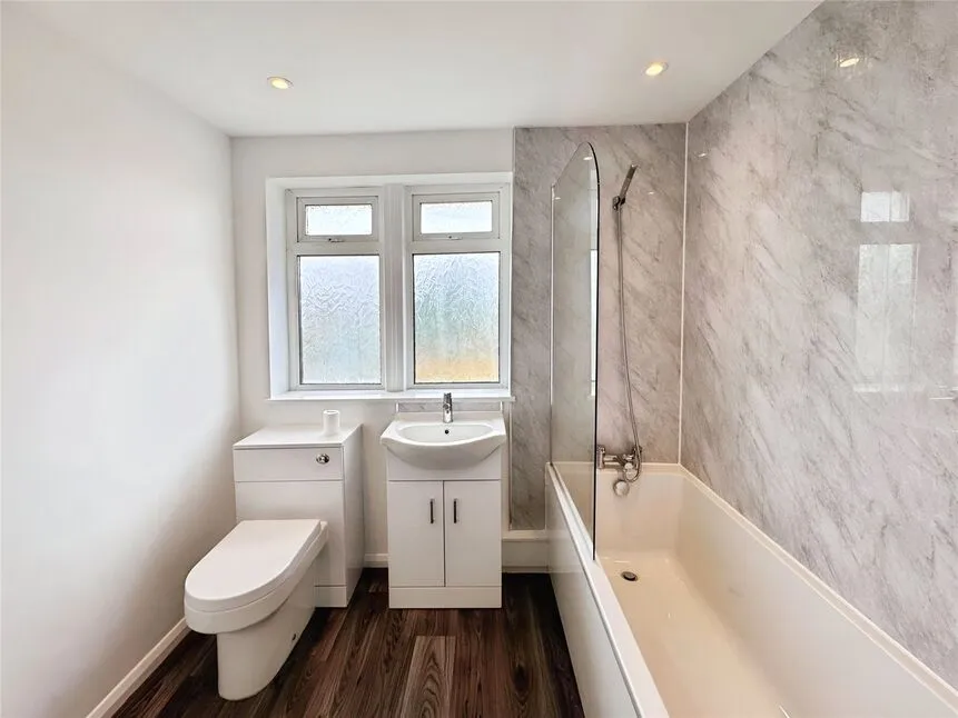 St. Richards Road, Deal, CT14, photo 6