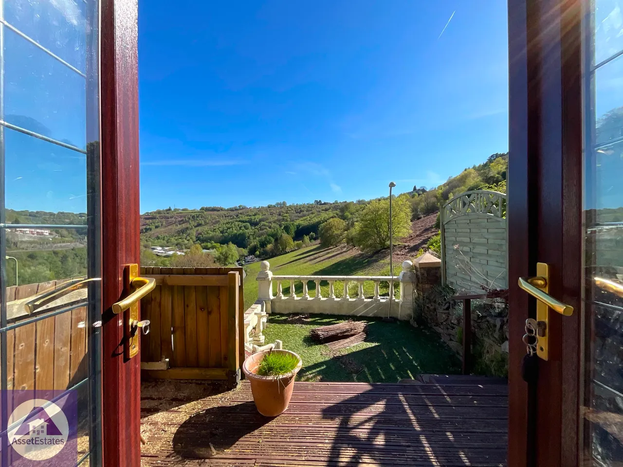 Elmslea, Pantddu Road, Aberbeeg, photo 22